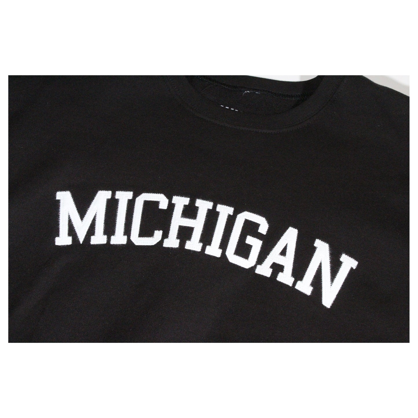 MICHIGAN FELT CREWNECK - BLACK