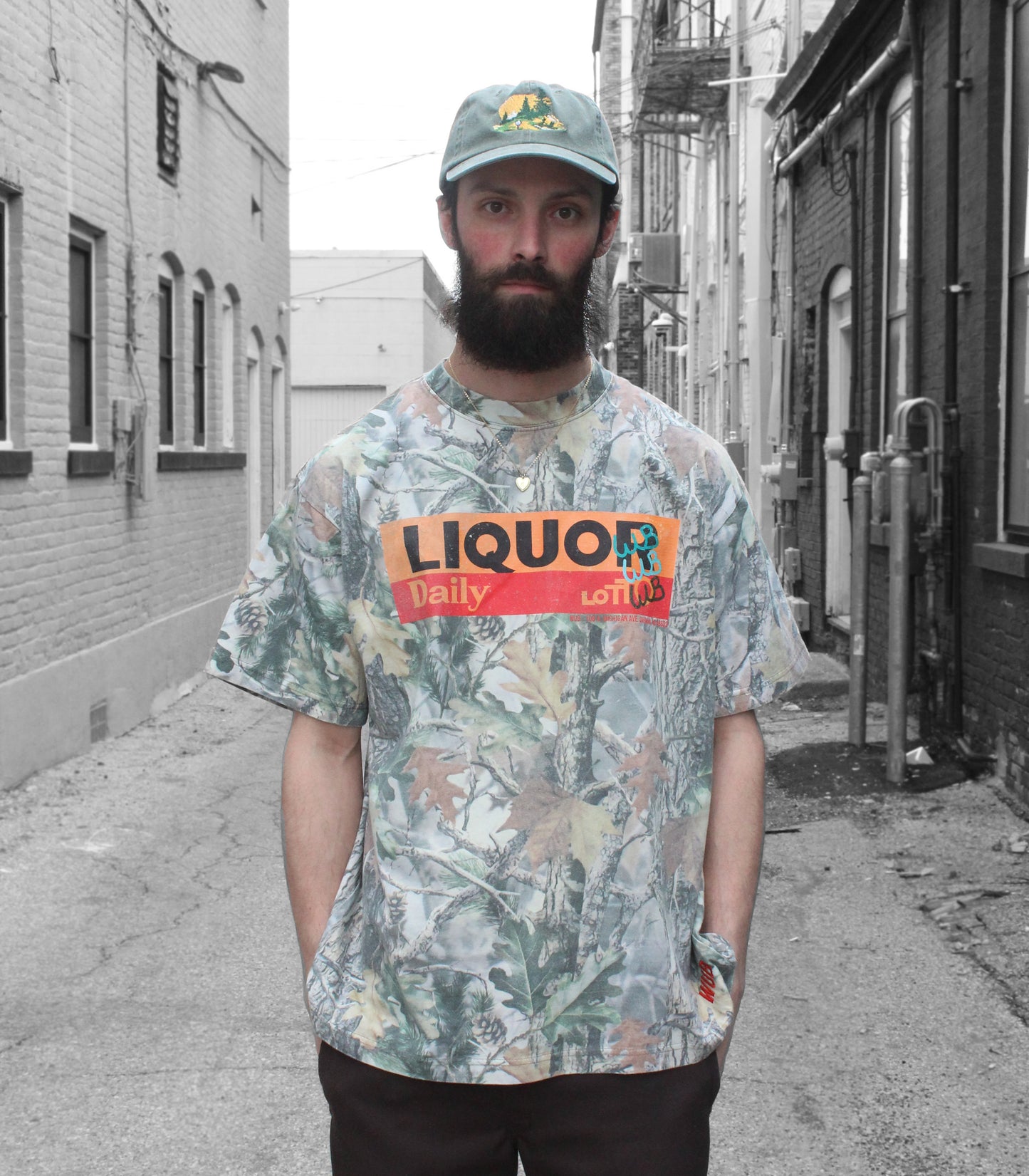 LIQUOR LOTTO WUB - OVERSIZED VINTAGE WOOD CAMO